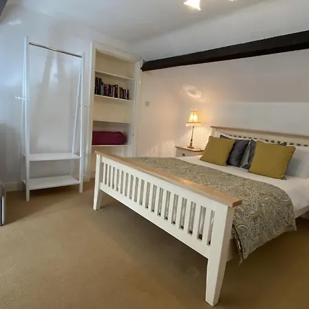 The New פיקרינג